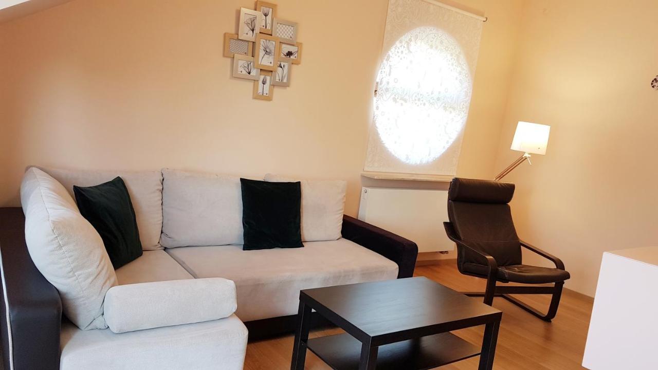 Inez Apartment *